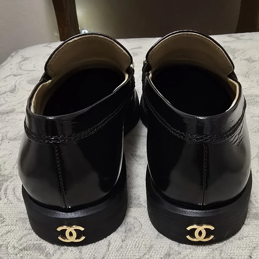 Chanel Loafers Black